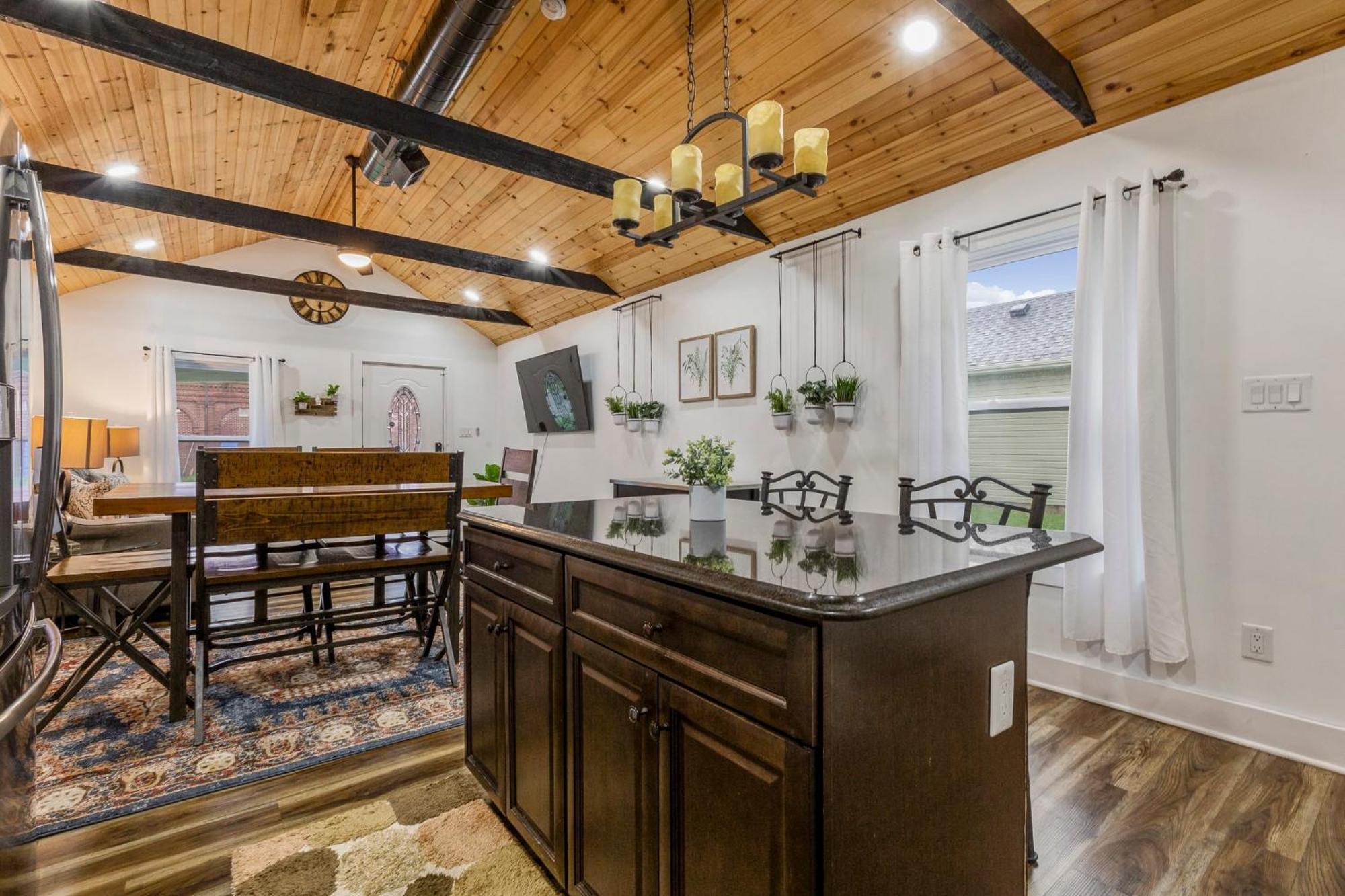 Cozy 3Br Downtown Red Door House Villa Jeffersonville Exterior foto
